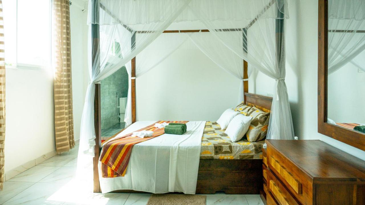 Memories Weligama Hostel Buitenkant foto