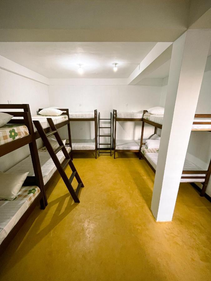 Memories Weligama Hostel Buitenkant foto