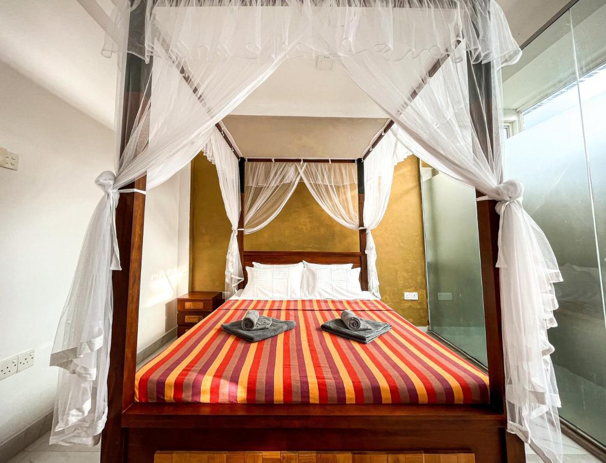 Memories Weligama Hostel Buitenkant foto